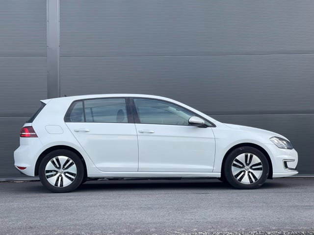2015 VOLKSWAGEN GOLF - 10