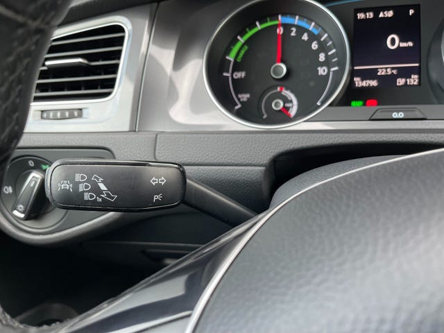 2015 VOLKSWAGEN GOLF - 21