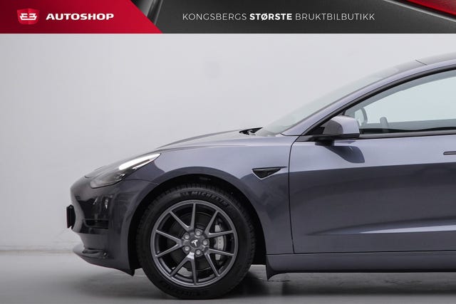 2022 TESLA MODEL 3 - 29