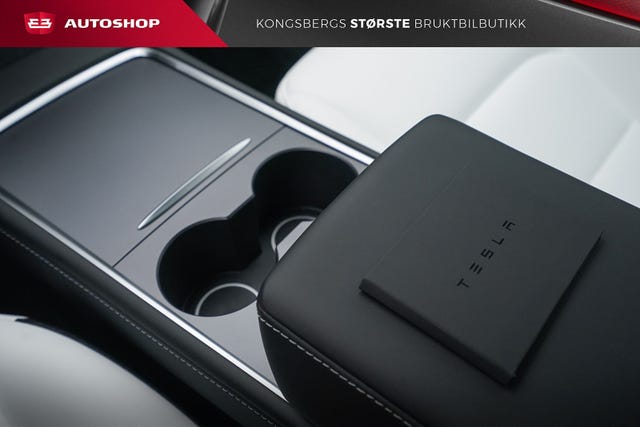 2022 TESLA MODEL 3 - 31