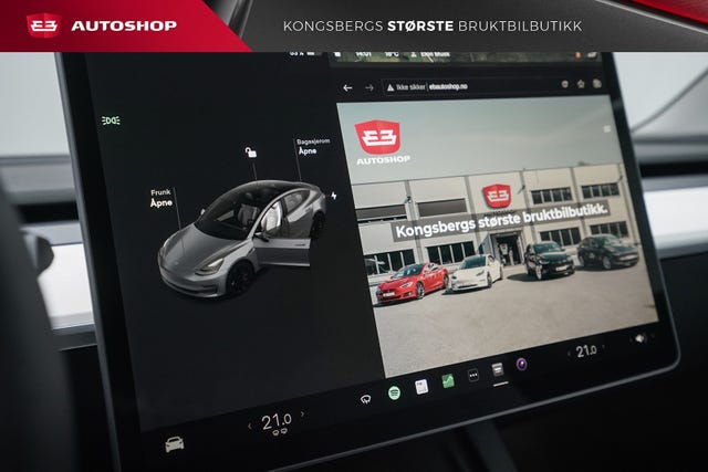 2022 TESLA MODEL 3 - 32