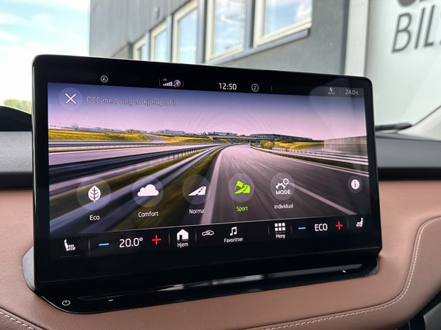 2021 SKODA ENYAQ - 32
