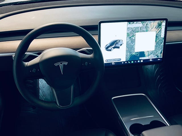 2022 TESLA MODEL 3 - 10