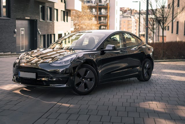 2022 TESLA MODEL 3 - 8