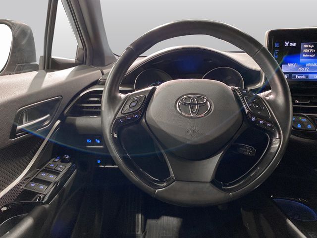 2018 TOYOTA C-HR - 11