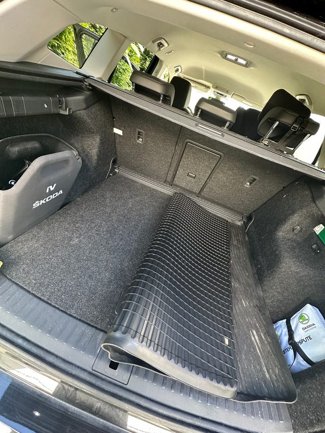 TMBJC9NY9NF012361 2022 SKODA ENYAQ-5
