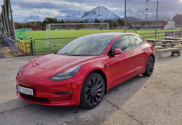 2022 TESLA MODEL 3 - 15