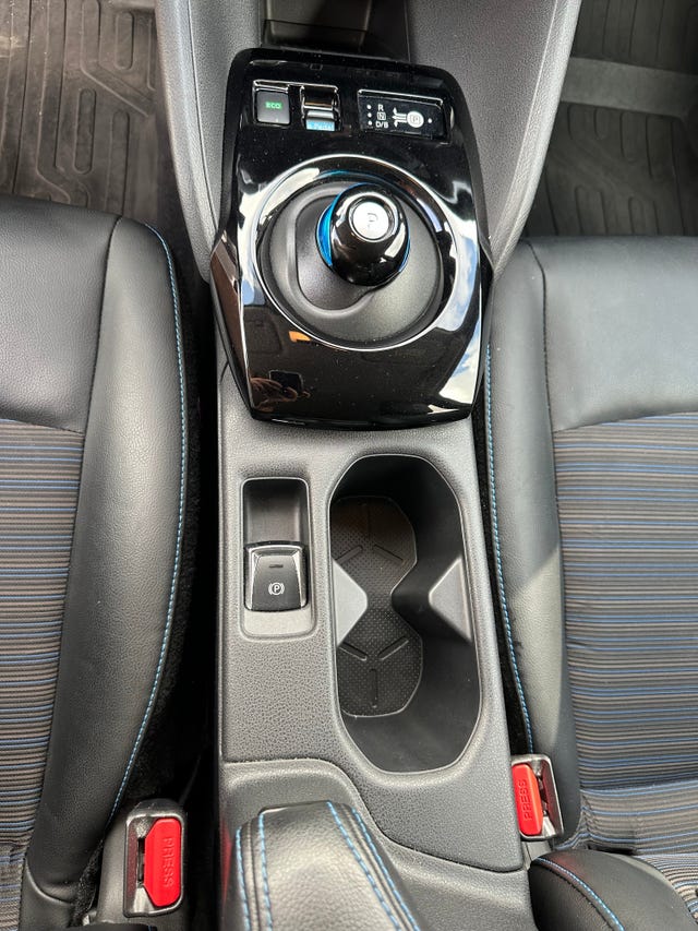 2019 NISSAN LEAF - 8