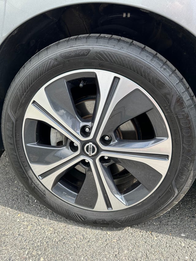 2019 NISSAN LEAF - 7