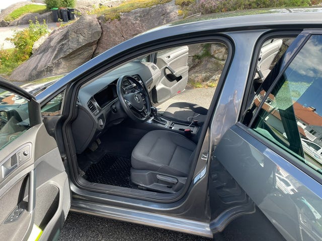 2019 VOLKSWAGEN GOLF - 14