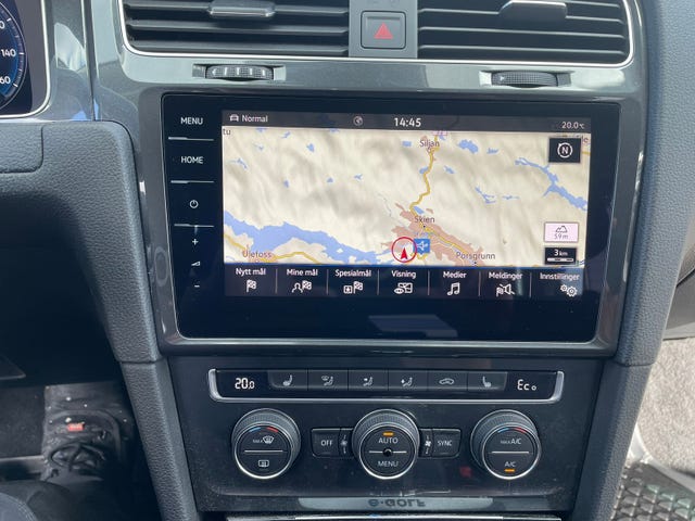 2019 VOLKSWAGEN GOLF - 20