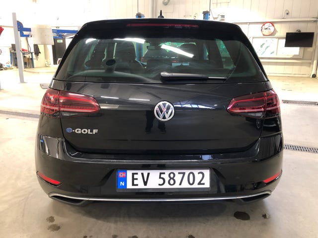 2019 VOLKSWAGEN GOLF - 25