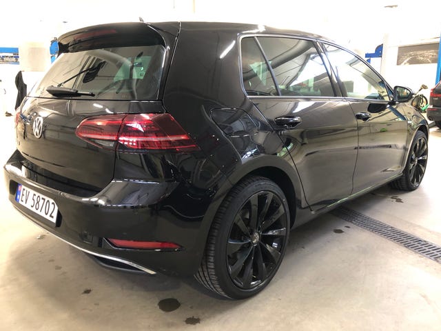 2019 VOLKSWAGEN GOLF - 27