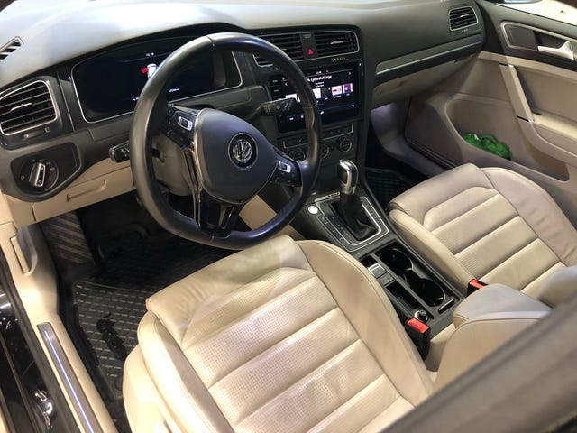 2019 VOLKSWAGEN GOLF - 22