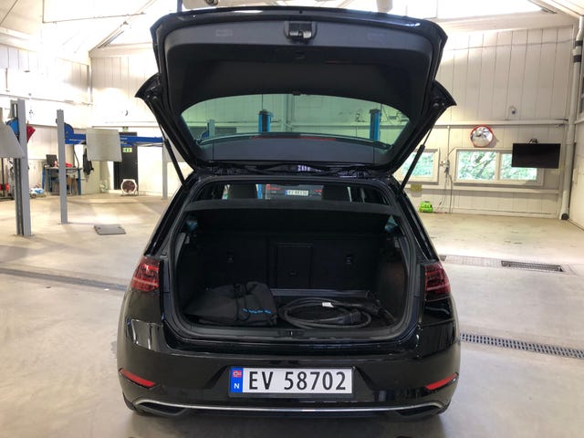 2019 VOLKSWAGEN GOLF - 26