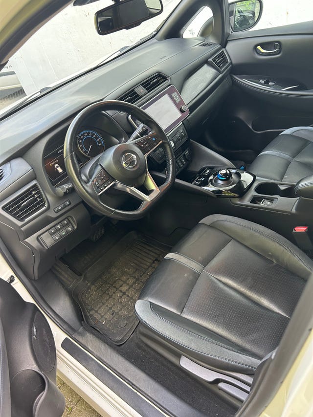 SJNFAAZE1U0077892 2019 NISSAN LEAF-3