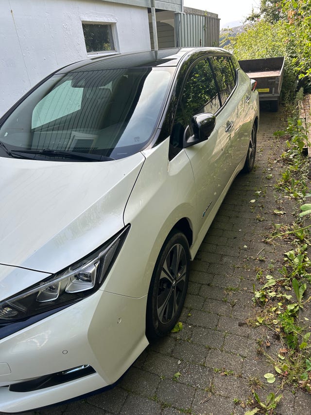 SJNFAAZE1U0077892 2019 NISSAN LEAF-1