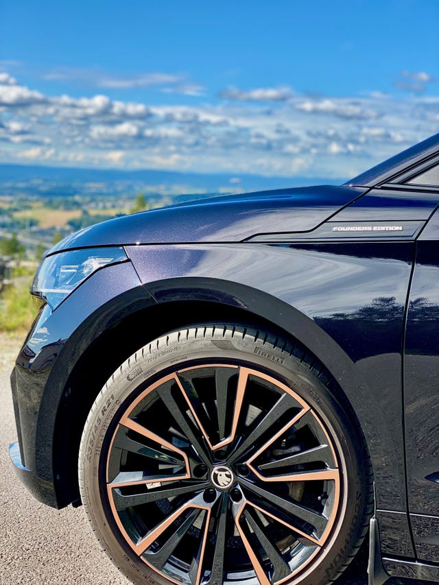2022 SKODA ENYAQ - 8