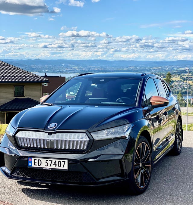 2022 SKODA ENYAQ - 24
