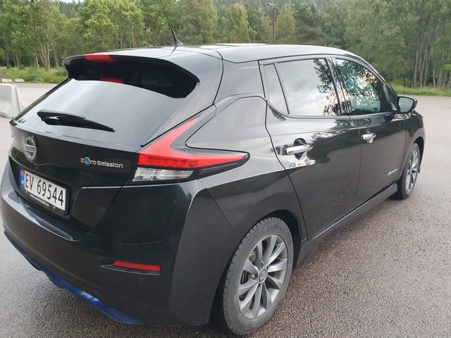 2019 NISSAN LEAF - 9