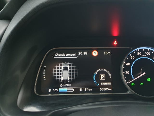 2019 NISSAN LEAF - 25