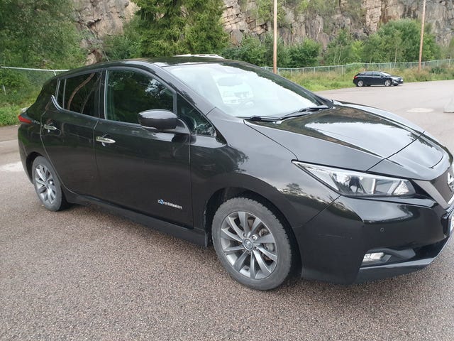 2019 NISSAN LEAF - 11