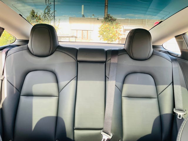 2022 TESLA MODEL 3 - 23