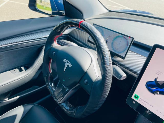 2022 TESLA MODEL 3 - 35