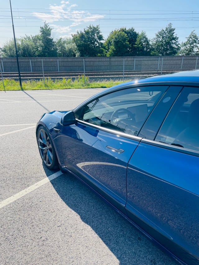 2022 TESLA MODEL 3 - 10