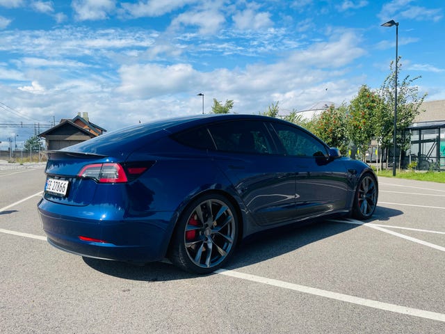 2022 TESLA MODEL 3 - 17