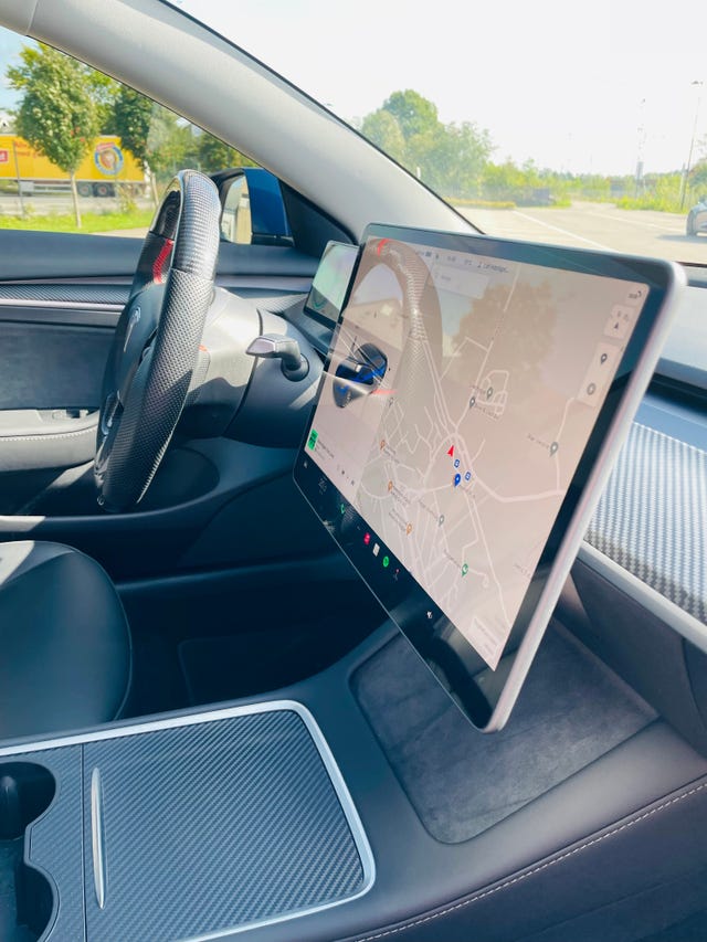 2022 TESLA MODEL 3 - 34