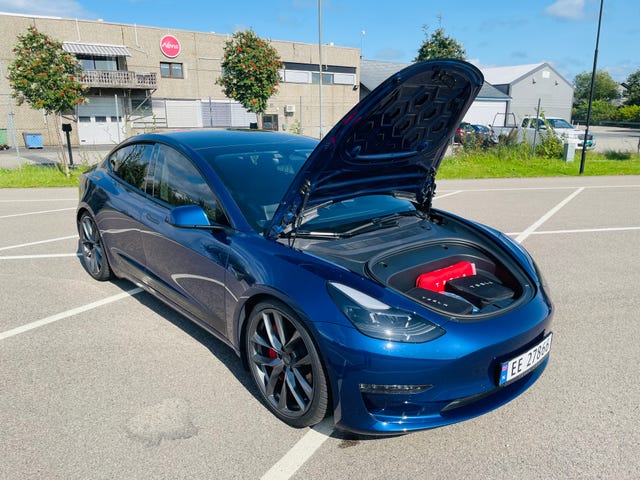 2022 TESLA MODEL 3 - 40