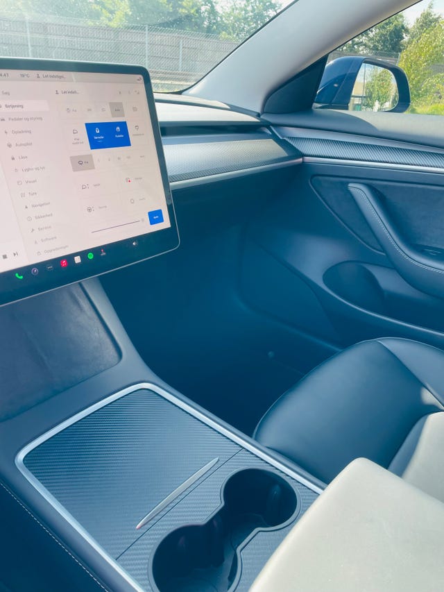 2022 TESLA MODEL 3 - 32