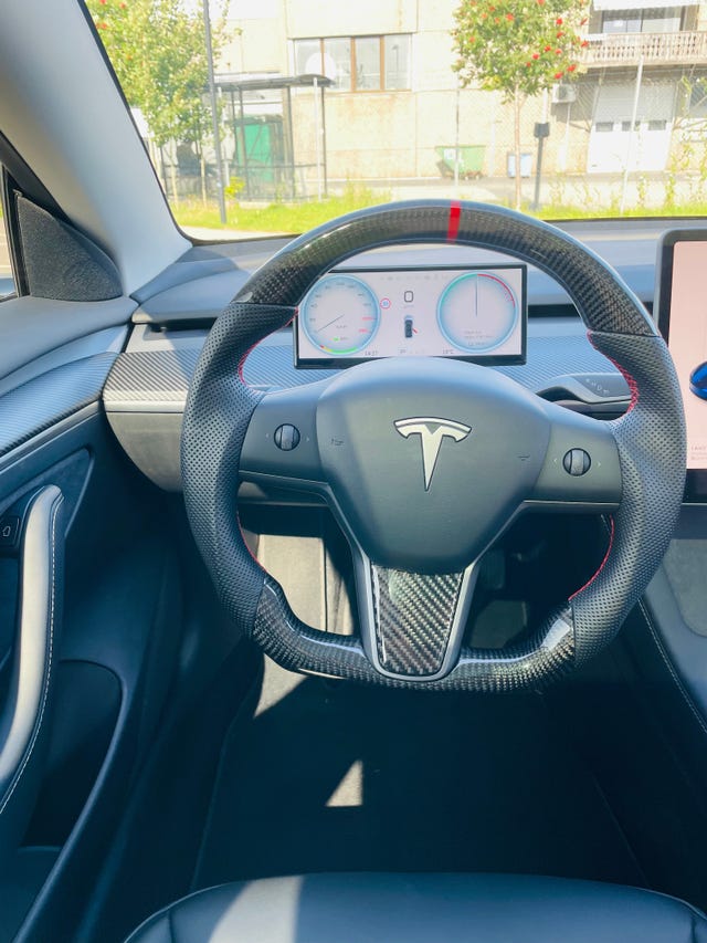 2022 TESLA MODEL 3 - 28