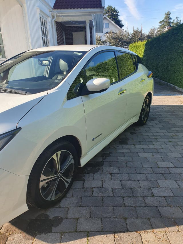 2019 NISSAN LEAF - 8