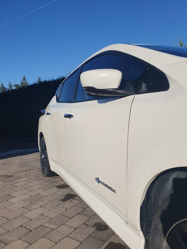 2019 NISSAN LEAF - 11