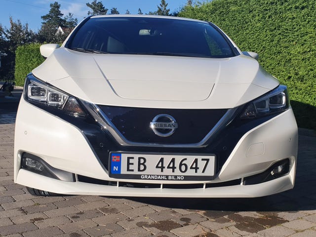 SJNFAAZE1U0045540 2019 NISSAN LEAF-2