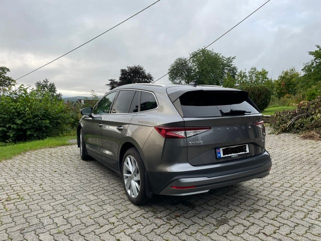 TMBLE9NY4NF054696 2022 SKODA ENYAQ-1