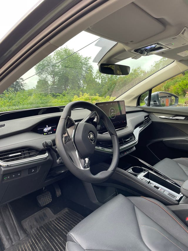 TMBLE9NY4NF054696 2022 SKODA ENYAQ-5