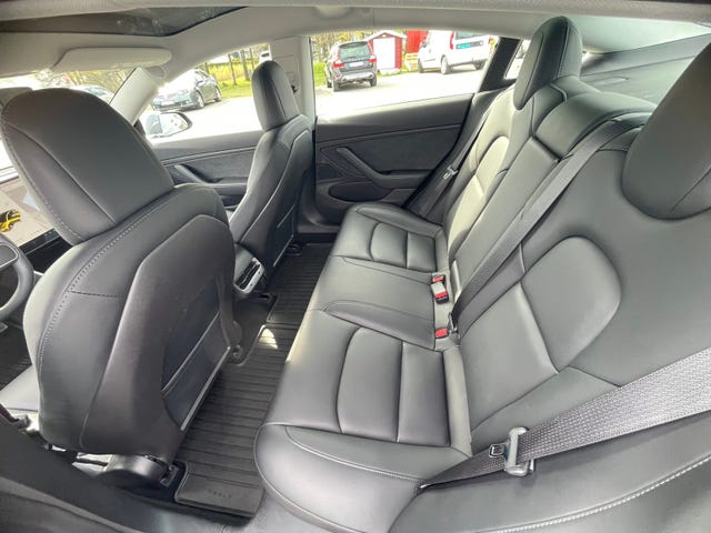2019 TESLA MODEL 3 - 9