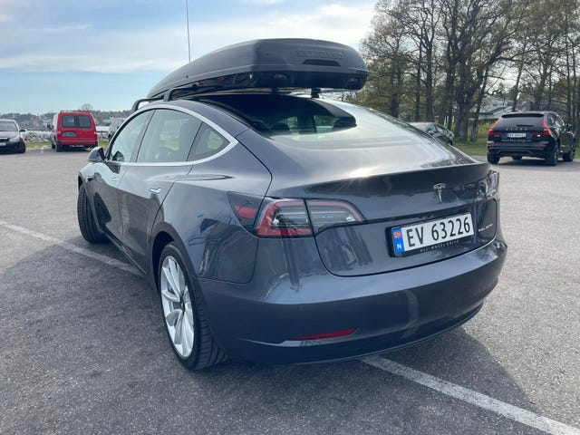 5YJ3E7EB0KF217313 2019 TESLA MODEL 3-5