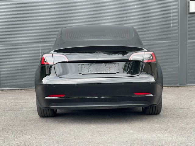 2019 TESLA MODEL 3 - 11