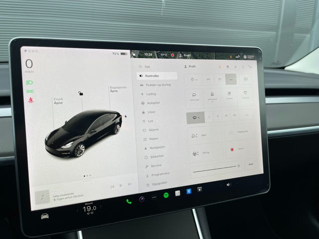2019 TESLA MODEL 3 - 32