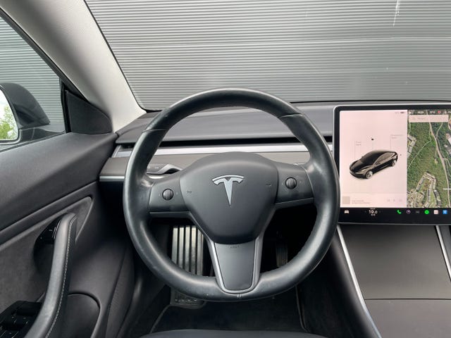 2019 TESLA MODEL 3 - 25