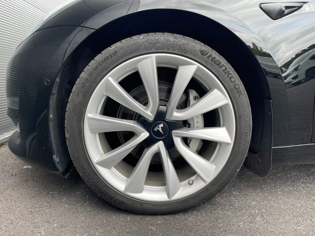 2019 TESLA MODEL 3 - 14