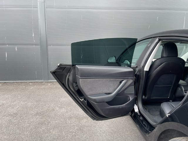 2019 TESLA MODEL 3 - 21