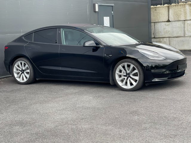 5YJ3E7EB4KF012022 2019 TESLA MODEL 3-5