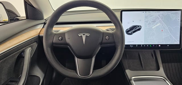 2022 TESLA MODEL 3 - 16