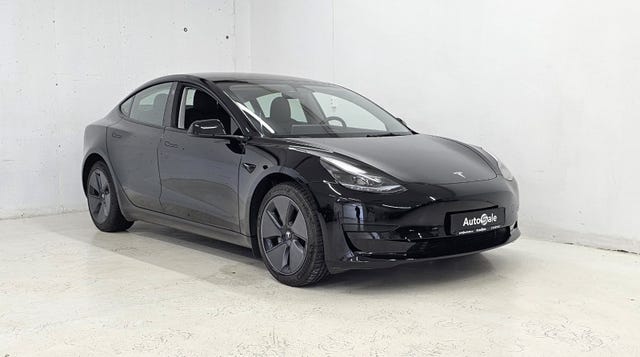 LRW3E7FR9NC608180 2022 TESLA MODEL 3-1