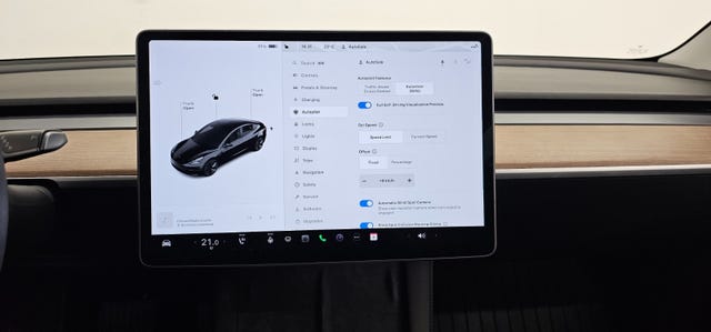 2022 TESLA MODEL 3 - 18